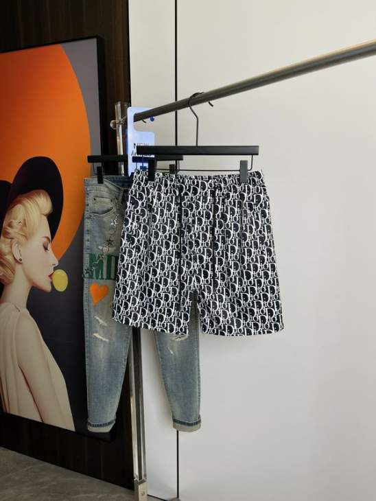 Picture of Dior Short Pants _SKUDiorM-3XLtltx0617016